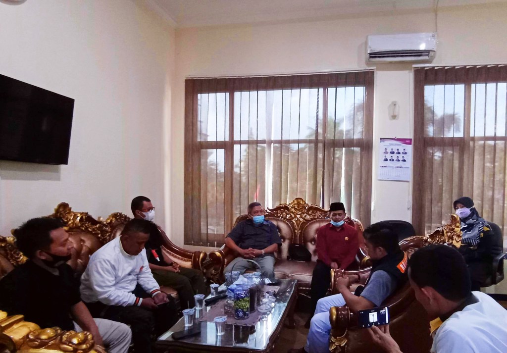 Silaturahmi ke Fraksi,  Humas DPD PKS Ciamis Siap Sampaikan Informasi&nbsp;Aleg