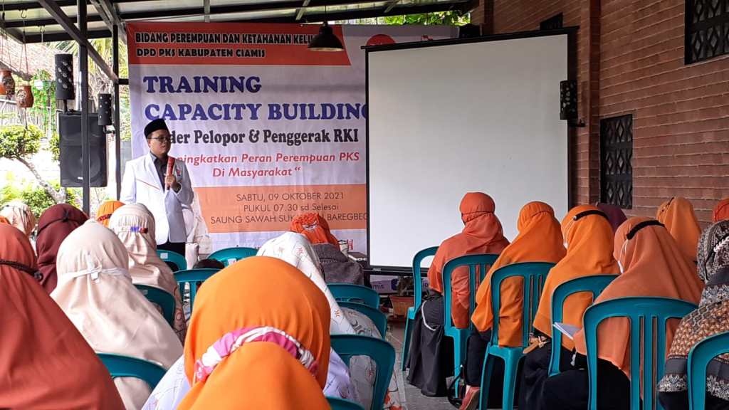 Tingkatkan Kualitas Teamwork BPKK DPD PKS Ciamis, Adakan Pelatihan Capacity Building dan Pengolahan&nbsp;Limbah